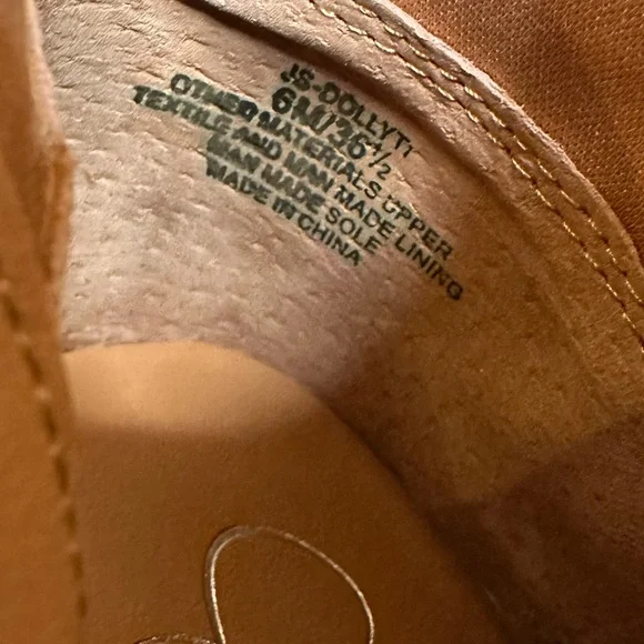 New Jessica Simpson Womens Sz6/36.5
Dollyi Crystal Embellished Bootie
Silver - Picture 9 of 10